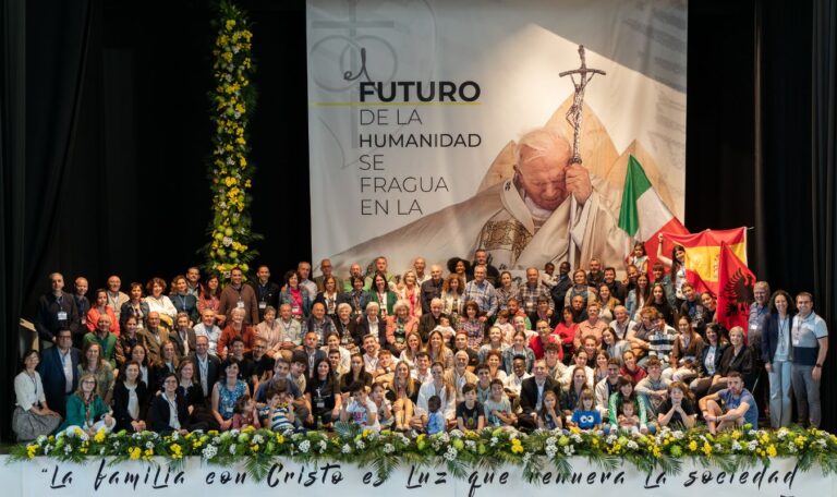 Lee más sobre el artículo Celebración del 40° aniversario de Hogares Nuevos- Obra de Cristo de la Región Europa